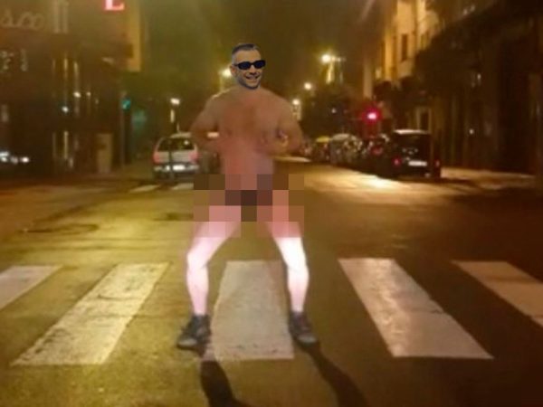 ¡Exhibicionismo en los Zorros FC!